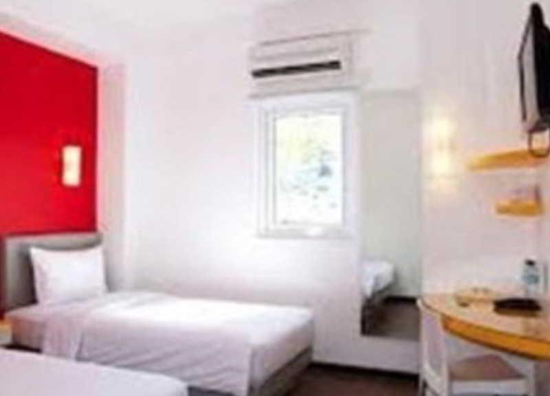 Amaris Hotel Bekasi Barat Eksteriør billede